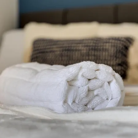 شقة Queens Cabin - Near South Bay Beach *