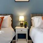Apartman Queens Cabin - Near South Bay Beach *